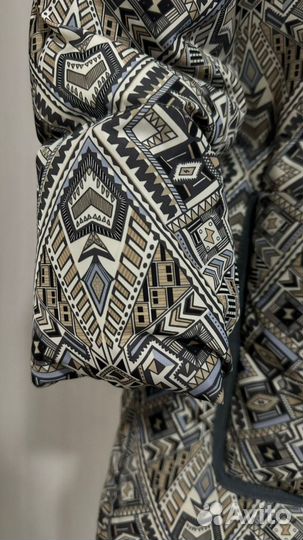 Пуховик женский 46