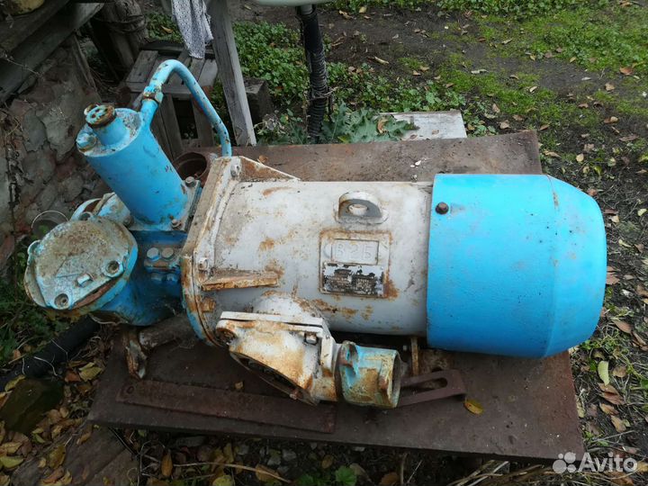 Насос с электродвигателем