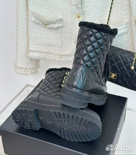Сапоги chanel женская