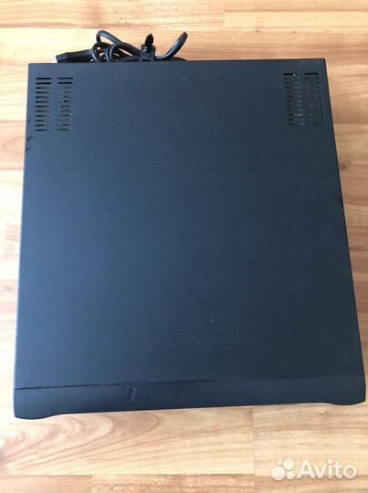 Видеомагнитофон