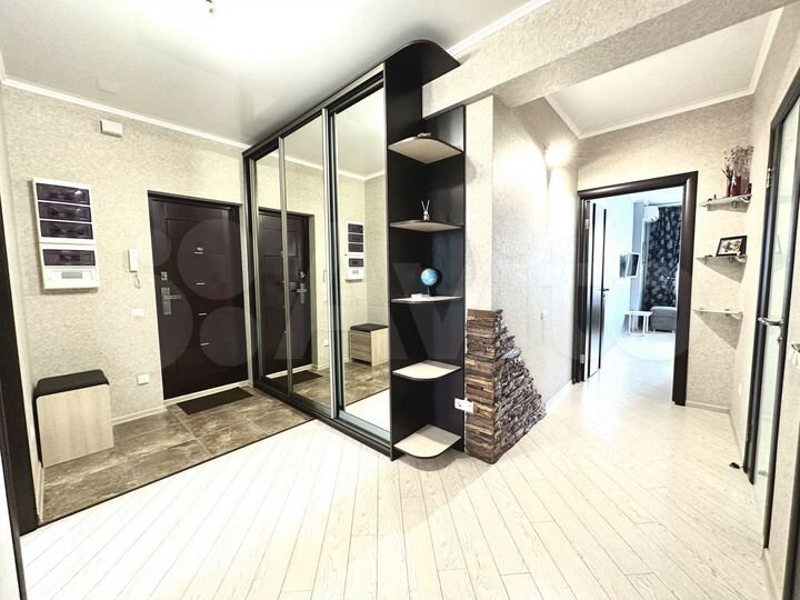 2-к. квартира, 65 м², 14/16 эт.