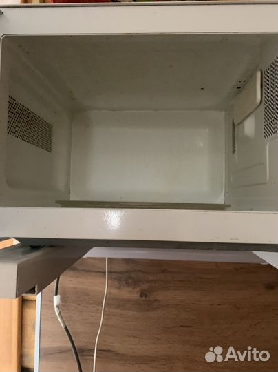 Микроволновая печь lg