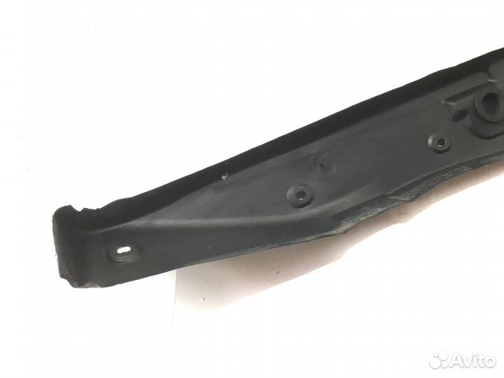 Пыльник правого крыла Mercedes E W211