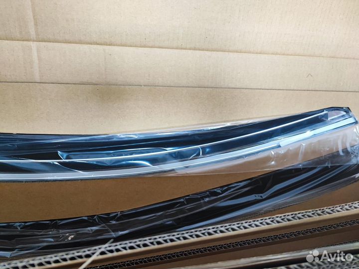 Дефлекторы боковых окон (Ветровики на двери )