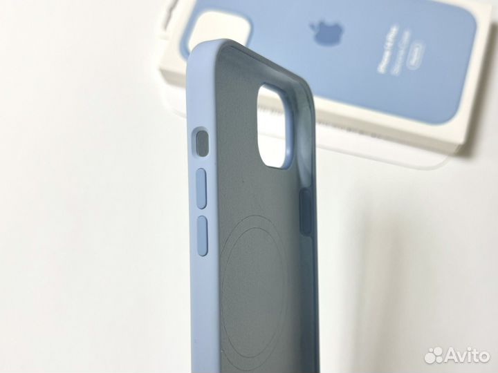 Чехол на iPhone 14 Plus Silicone Case