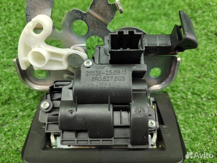 Замок крышки багажника Audi S3 8V A3 8V Q5 8R