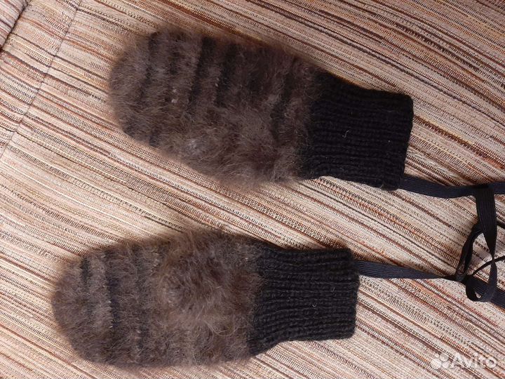 Варежки из шерсти собаки