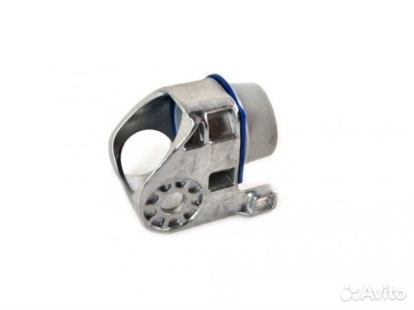 Кронштейн приемной трубы Cherokee KL 68185869AB