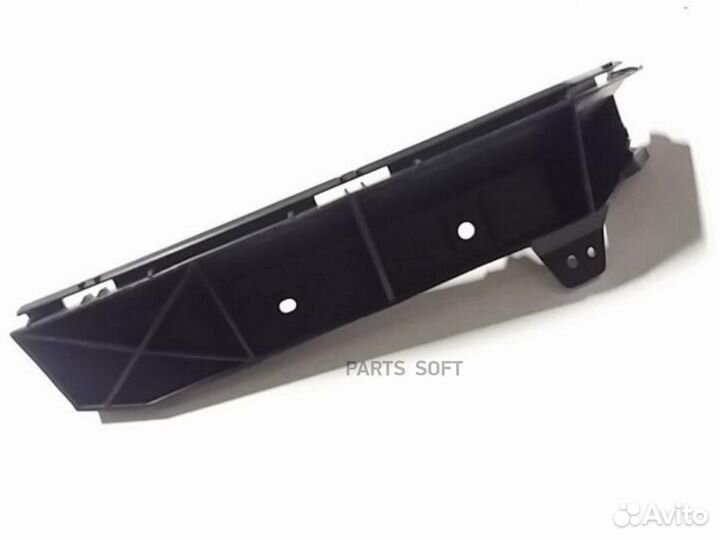 Volvo 30655999 Кронштейн заднего бампера RH