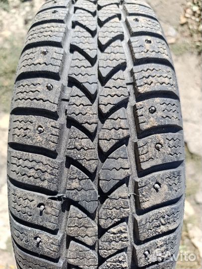 Tigar Sigura Stud 175/70 R13 82