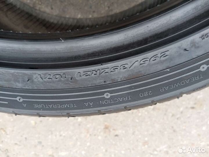 Hankook Ventus S1 Evo K107 295/35 R21