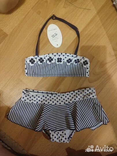 Купальник новый для девочки 6-8 л