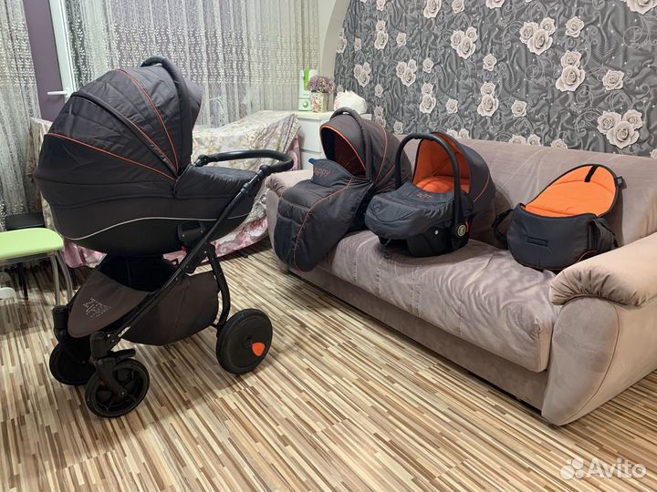 Коляска 3 в 1 Tutis Zippy