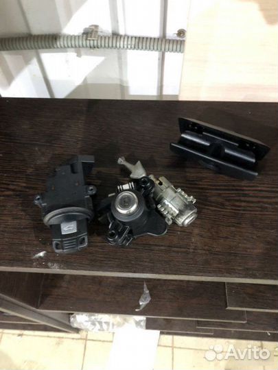 Замок зажигания Bmw 5 E60