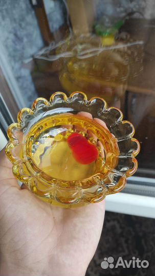 Вазы фужеры цветное стекло