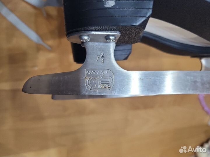 Коньки фигурные р 31