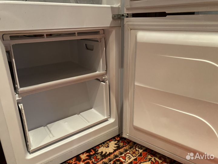 Холодильник атлант хм-4208-000 двухкамерный