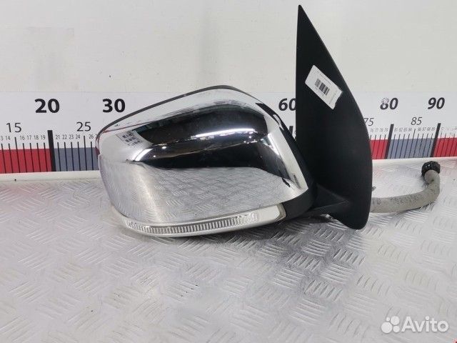 Зеркало правое с повторителем Nissan Navara D40