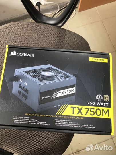 Блок питания Corsair TX750M