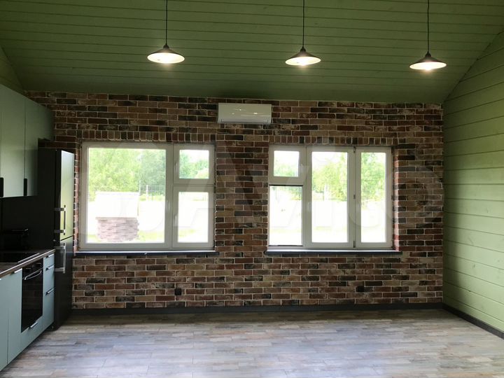 Дом 137 м² на участке 15 сот.