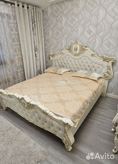 Спальный гарнитур бу