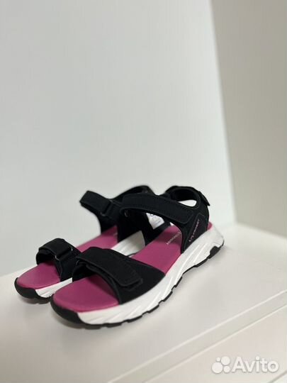 Сандалии женские