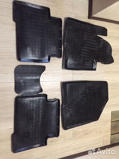 Коврики Hyundai Santa Fe 2012-2018г