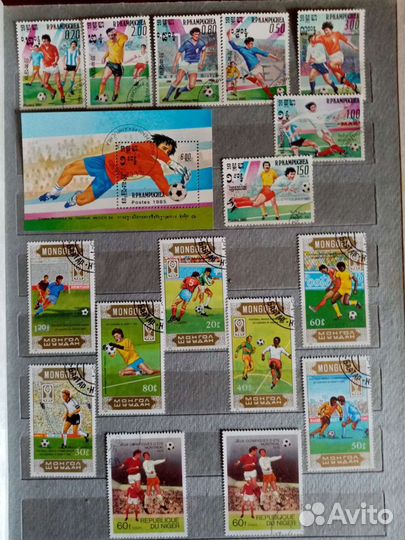 Коллекция футбольных марок