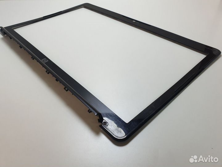 Рамка матрицы HP DV7-3000, DV7-2000 дефект
