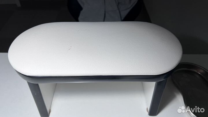 Подставка для рук маникюрная