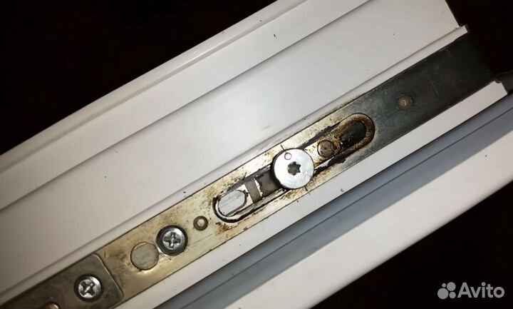 Ремонт окон, Замена уплотнительной резинки. Обслуж