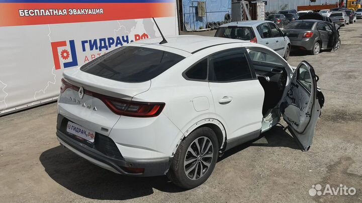 Блок ABS (насос) Renault Arkana 476601804R