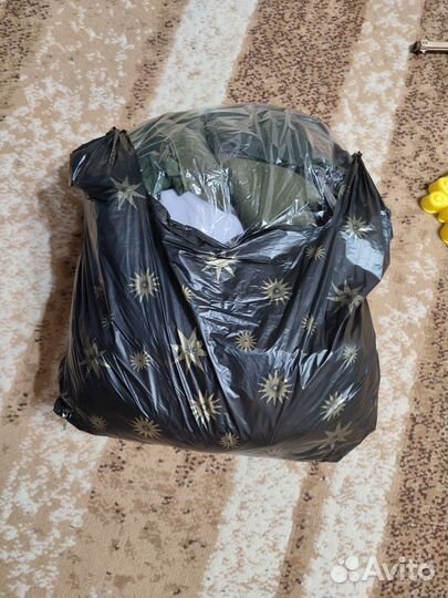 Пакет разных вещей на доставку