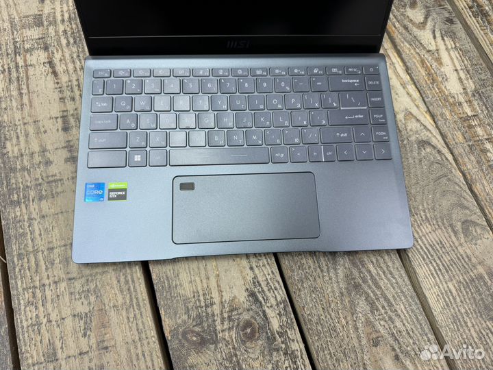 Ноутбук MSI Prestige 14 core i5/8/512/GTX 1650