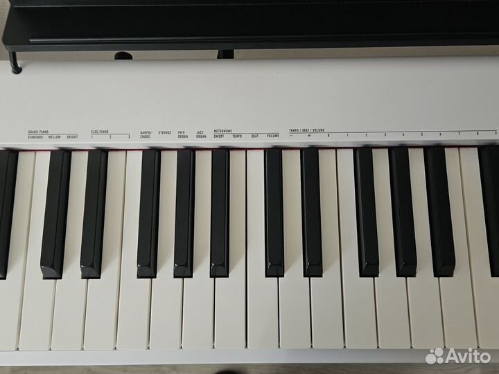 Casio CDP-S110WE Цифровое пианино