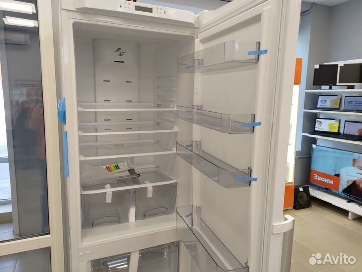 Холодильник Атлант хм 4425-0000N(Чапаева)