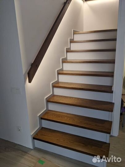 Деревянная лестница