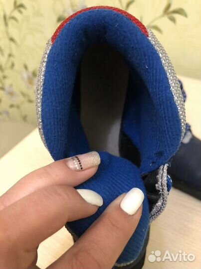 Лыжные ботинки