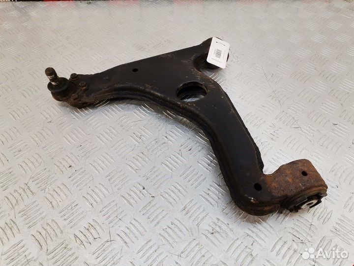 Рычаг передний левый для Opel Zafira A 90498735