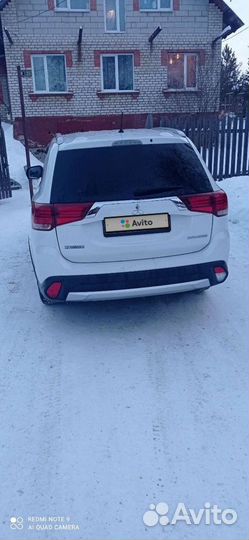 Mitsubishi Outlander 2.0 CVT, 2015, 178 000 км