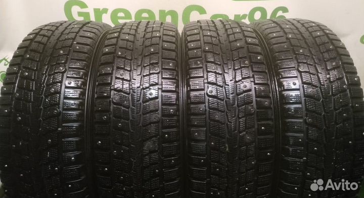 Dunlop SP Winter Ice 01 265/65 R17