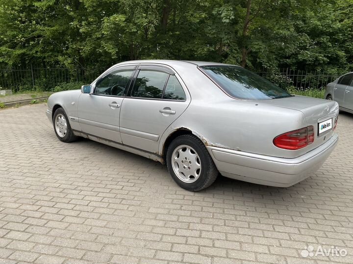 Mercedes-Benz E-класс 2.3 AT, 1996, 292 733 км