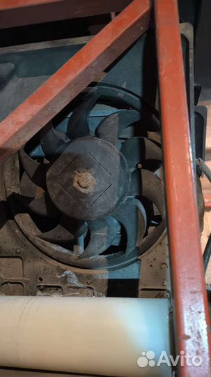 Вентилятор диффузор Audi 100C4 A6C4