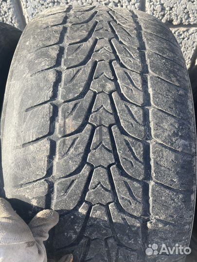 Nexen Roadian HP 255/55 R19