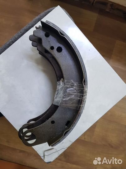Колодки тормозные задние Волга 3110 газ 2410 новые