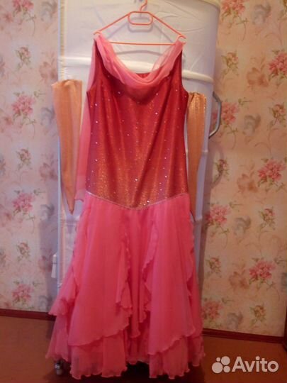 Платье для бальных танцев