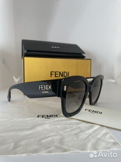 Солнцезащитные очки Fendi оригинал