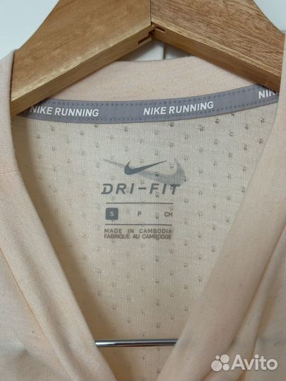 Топ Nike Dri-fit
