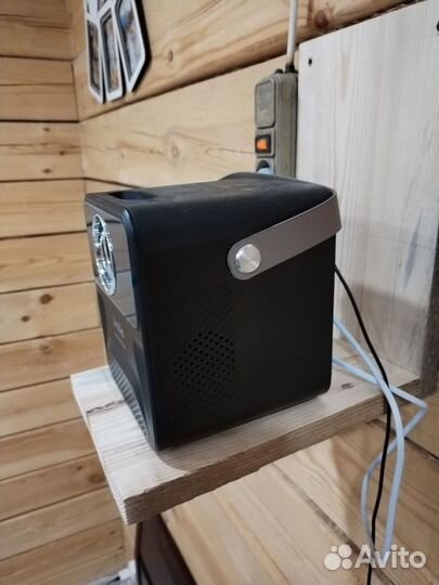 Проектор umiio