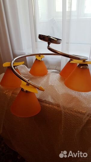 Светильник потолочный